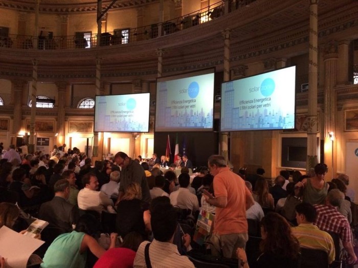 AC44CF43-4A98-4F72-AD2A-34955C1D86D0